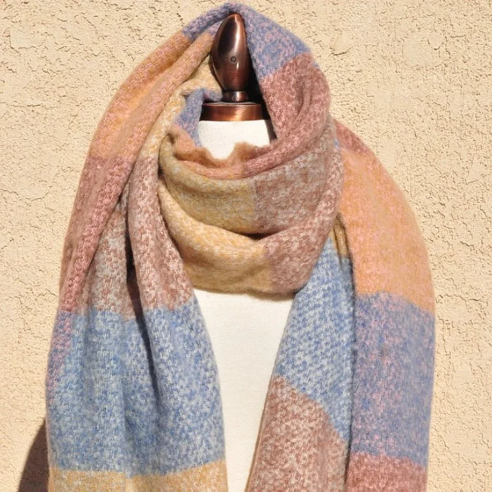 NEW Giant Checker Plaid Winter Boucle Oblong Fringe Cozy SOFT Oversize Scarf - Picture 6 of 8